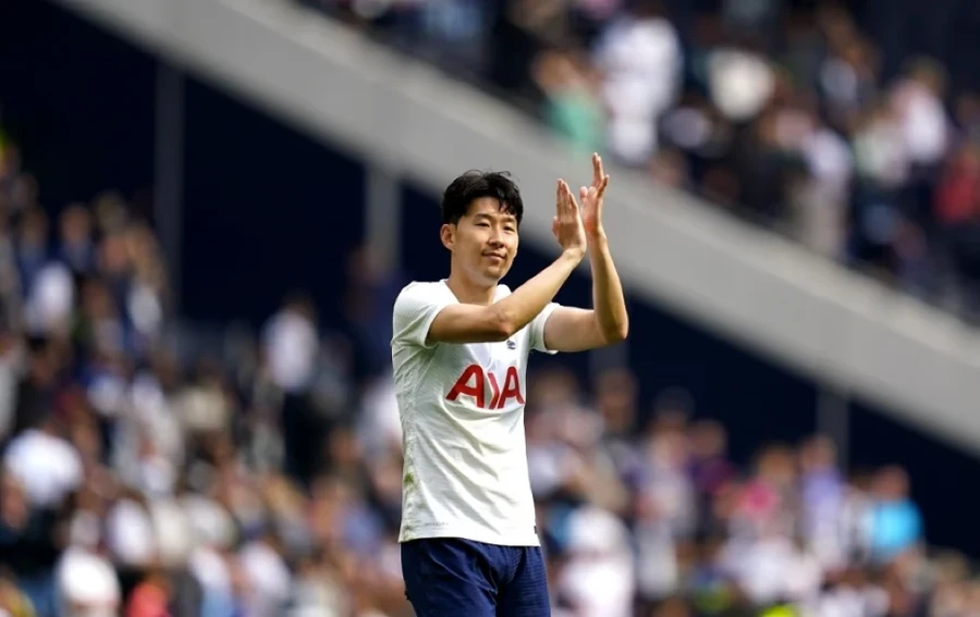 Son Heung-min dính chấn thương ‘khó hiểu’ phải nghỉ hết tháng 1/2022.