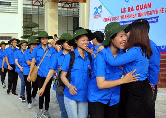 Cảm xúc trước giờ lên đường tình nguyện của lãnh đạo tỉnh đoàn Thái Nguyên và các đoàn viên thanh niên Cảm xúc trước giờ lên đường tình nguyện của lãnh đạo tỉnh đoàn Thái Nguyên và các đoàn viên thanh niên