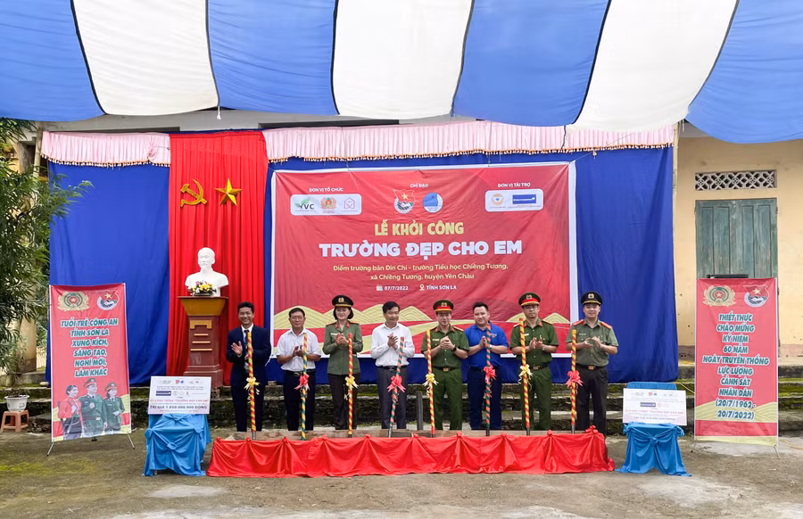 Khởi công xây dựng “Trường đẹp cho em” tại điểm trường bản Đin Chí, Trường Tiểu học xã Chiềng Chiềng Tương, huyện Yên Châu.