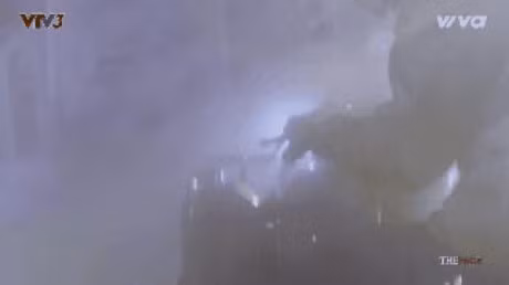 Pham Huong bi che thang thieu thuyet phuc, loai nguoi thieu cong tam - Anh 2