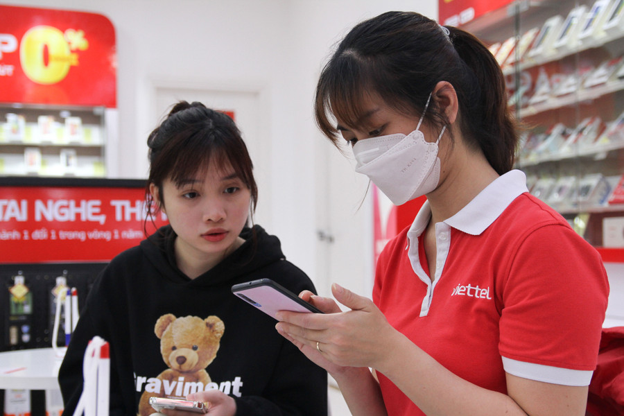 Việc chuẩn hóa thông tin thuê bao di động được tiến hành khá nhanh chóng. Việc chuẩn hóa thông tin thuê bao di động được tiến hành khá nhanh chóng.