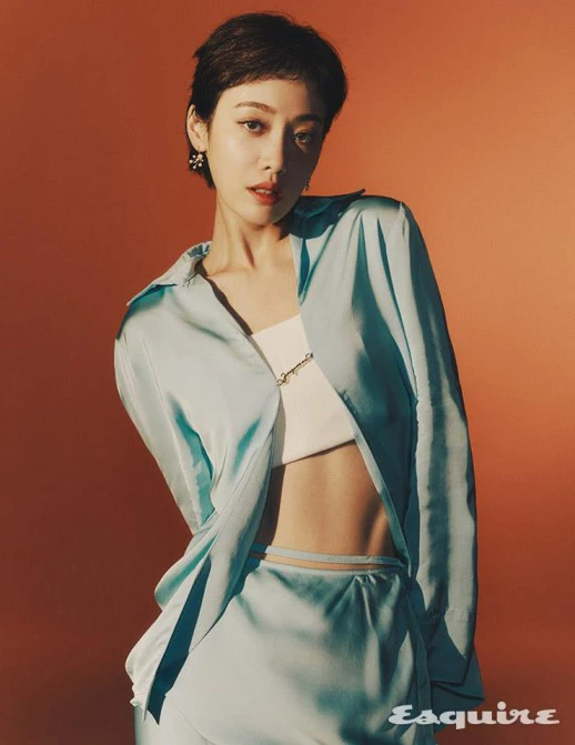 Kim Hieora được nhiều người biết đến sau thành công của bộ phim &apos;The Glory&apos;.