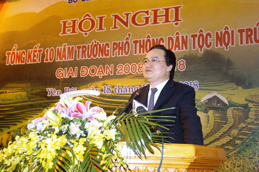 Bộ trưởng Phùng Xuân Nhạ phát biểu kết luận hội nghị