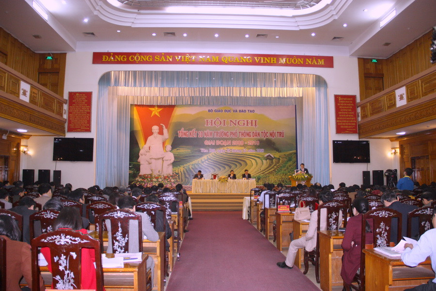 Hội nghị tổng kết 10 năm trường Phổ thông dân tộc nội trú giai đoạn 2008 – 2018 Hội nghị tổng kết 10 năm trường Phổ thông dân tộc nội trú giai đoạn 2008 – 2018