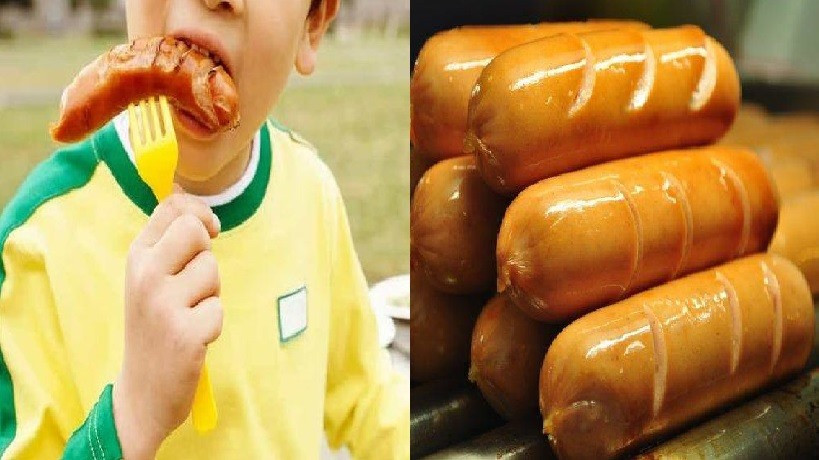 Các loại thịt đã qua chế biến như hot dogs, xúc xích chứa nhiều natri và nitrat là nguy cơ khiến bạn bị đau tim. Các loại thịt đã qua chế biến như hot dogs, xúc xích chứa nhiều natri và nitrat là nguy cơ khiến bạn bị đau tim.