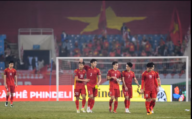 Việt Nam tụt 9 bậc trên bảng xếp hạng FIFA sau hơn 2 tháng.