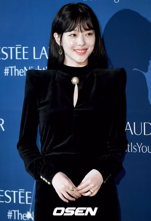 Anh trai Sulli bức xúc tiết lộ bố mẹ tranh chấp tài sản của em gái: Knet phẫn nộ! ảnh 2