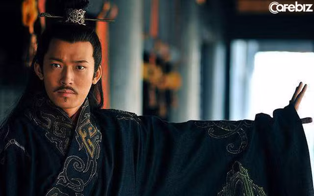 vi sao khi bat duoc quan vu, ton quyen lai truc tiep giet luon? hinh anh 2