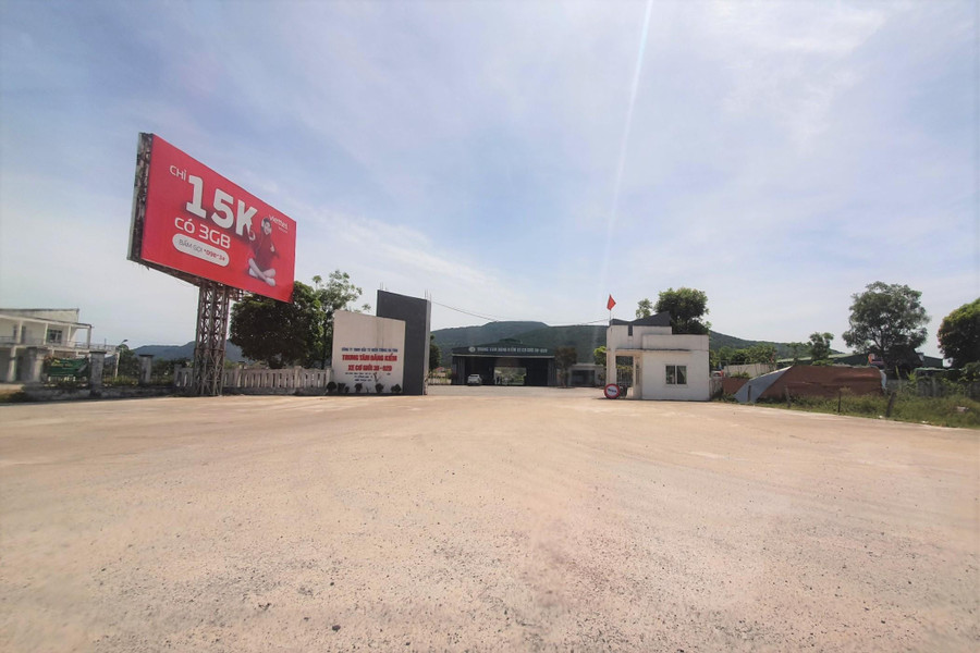 Trung tâm đăng kiểm xe cơ giới Hồng Lĩnh đóng tại phường Đậu Liêu (thị xã Hồng Lĩnh), bắt đầu hoạt động vào năm 2019. Trung tâm đăng kiểm xe cơ giới Hồng Lĩnh đóng tại phường Đậu Liêu (thị xã Hồng Lĩnh), bắt đầu hoạt động vào năm 2019.