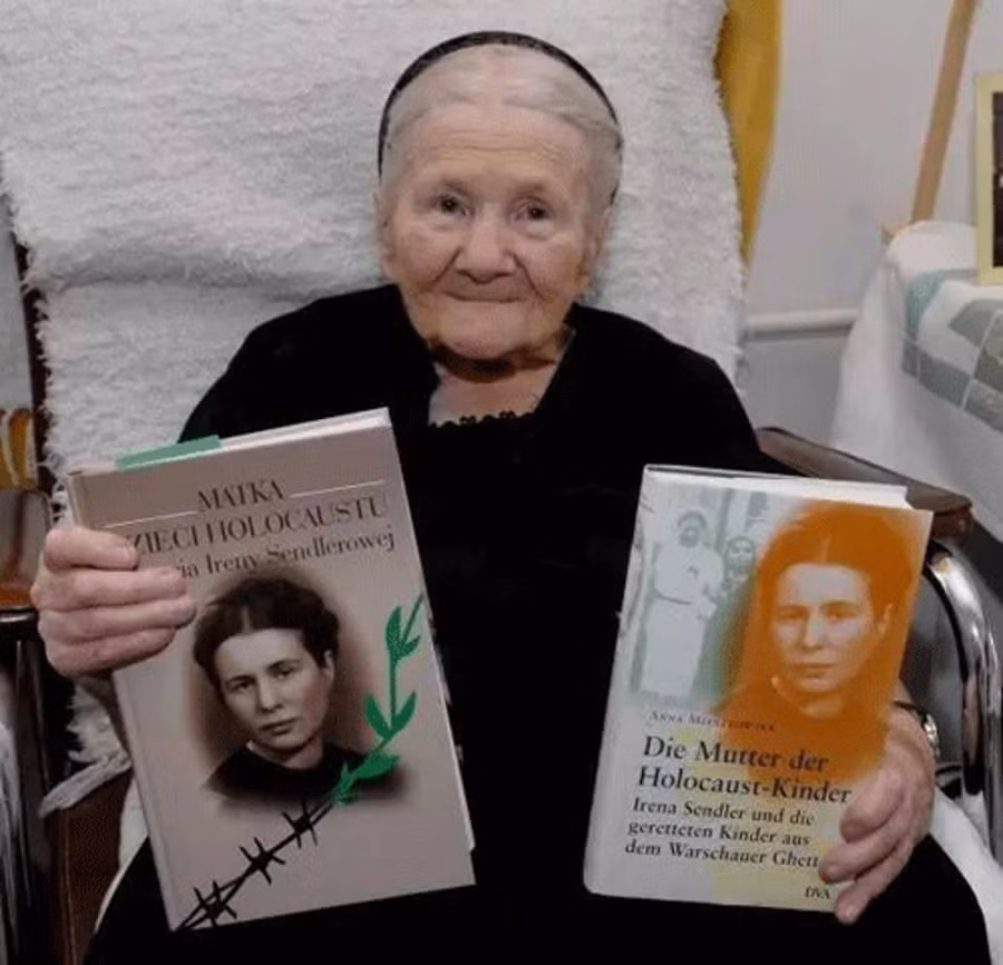 Bà Irena Sendler và những tác phẩm viết về mình.