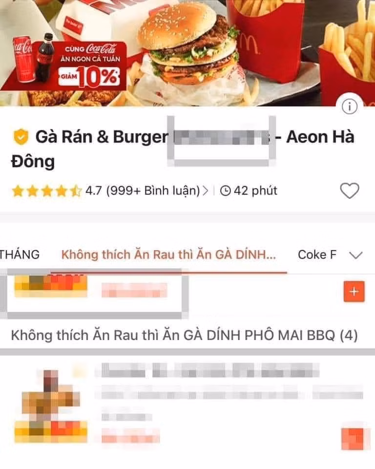 Chương trình quảng cáo "ăn theo" câu chuyện thương tâm của nam thanh niên Trung Quốc bị nhiều người nhận xét là phản cảm. Chương trình quảng cáo "ăn theo" câu chuyện thương tâm của nam thanh niên Trung Quốc bị nhiều người nhận xét là phản cảm.