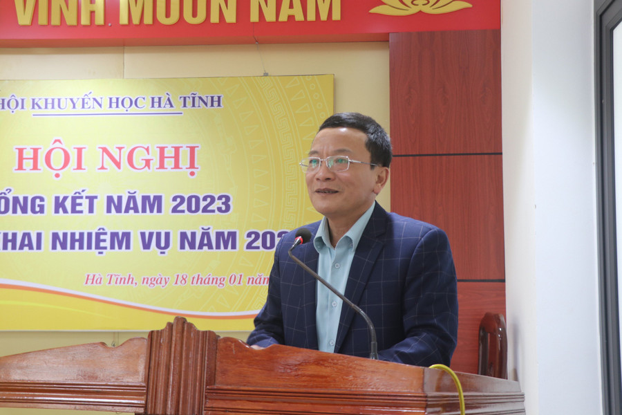 Phó Chủ tịch HĐND tỉnh Trần Văn Kỳ đánh giá cao những nỗ lực của Hội khuyến học, góp phần thúc đấy sự nghiệp giáo dục ở Hà Tĩnh.