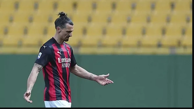 Ibrahimovic đang trải qua một tuần tồi tệ với nhiều vấn đề khác nhau.