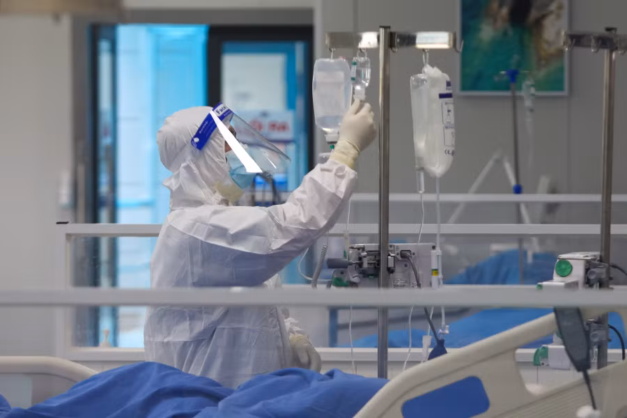 Những bệnh truyền nhiễm có thể bùng phát khi giao mùa. Ảnh minh họa: INT