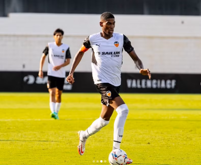 Cristian Mosquera (Valencia/Tây Ban Nha).