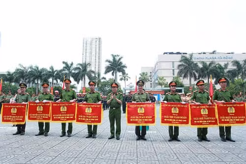 Hội thi nhằm nâng cao ý thức chấp hành kỷ luật, kỷ cương, điều lệnh CAND.