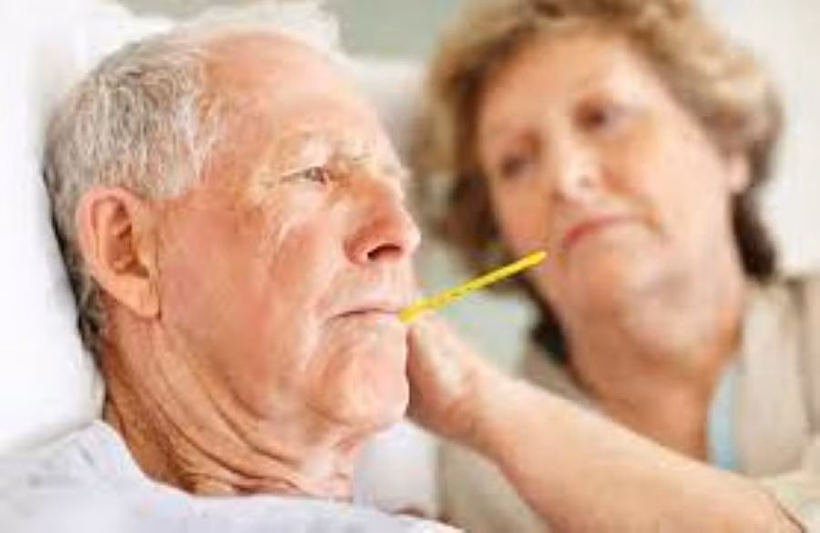 Bệnh của người già chỉ có ở nam hoặc nữ. Ảnh minh họa