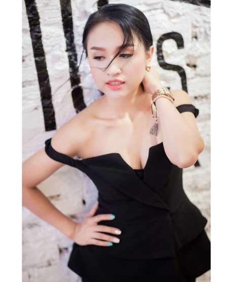 Bộ tứ người đẹp Việt gợi cảm hơn hẳn sau khi ly hôn - Ảnh 15 Bo tu nguoi dep Viet goi cam hon han sau khi ly hon - Anh 15