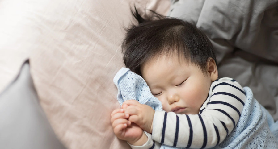 Ngáy ở trẻ sơ sinh cũng có thể là dấu hiệu của tình trạng mềm sụn thanh quản. Ảnh minh họa: INT.