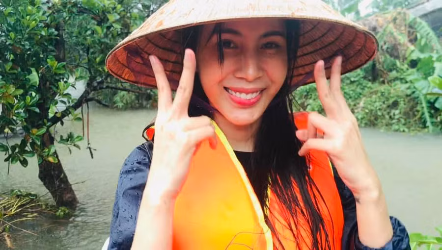 Ca sĩ Thủy Tiên thông báo quyên góp được hơn 100 tỷ đồng ủng hộ miền Trung ảnh 3