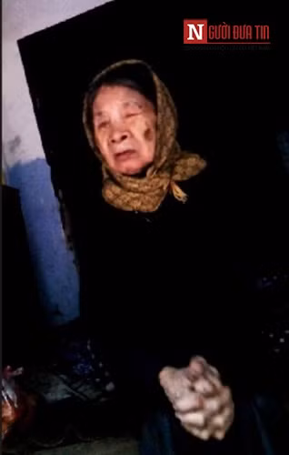 Xót lòng mẹ già 85 tuổi mù lòa nuôi con gái thần kinh - Ảnh 4