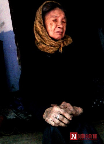 Xót lòng mẹ già 85 tuổi mù lòa nuôi con gái thần kinh - Ảnh 5