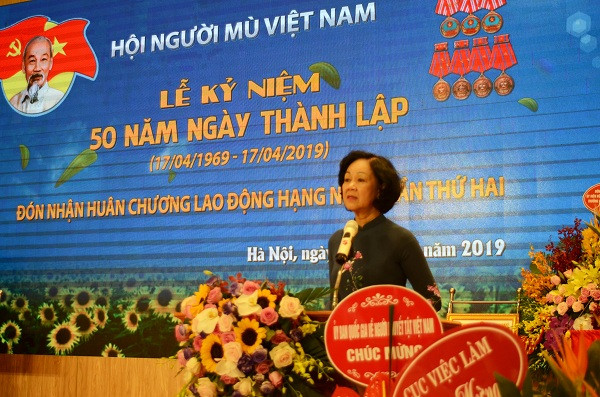 Bà Trương Thị Mai phát biểu tại lễ kỷ niệm Bà Trương Thị Mai phát biểu tại lễ kỷ niệm