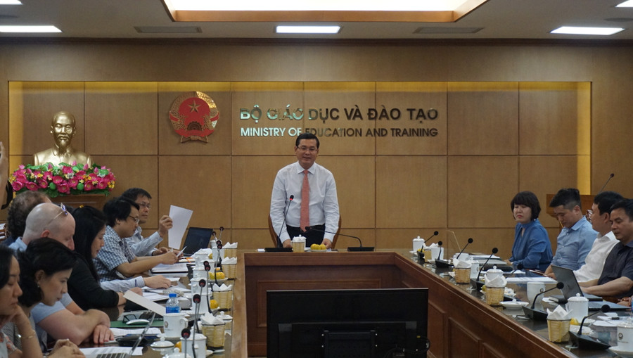 Các đại biểu tham dự tọa đàm