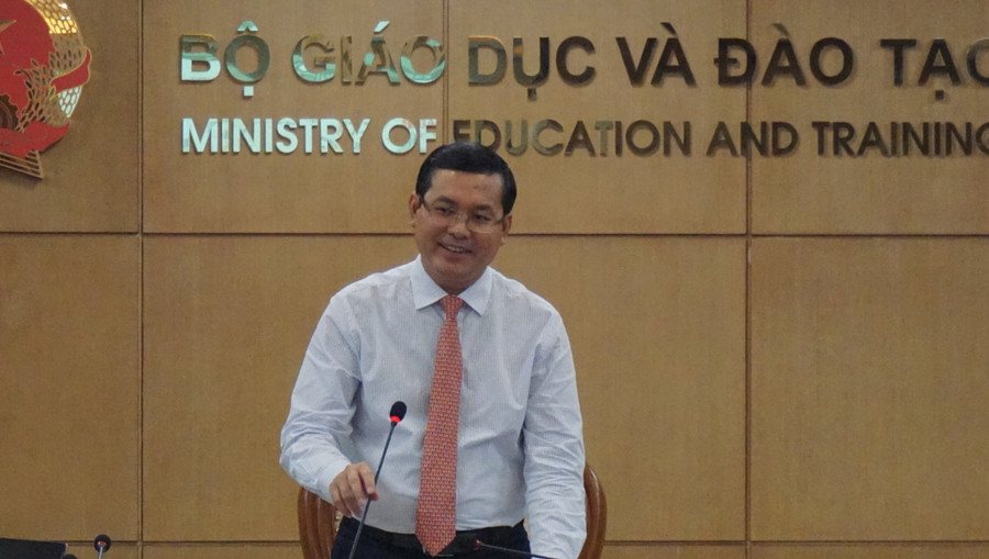 Thứ trưởng Nguyễn Văn Phúc phát biểu khai mạc tọa đàm