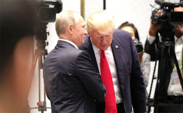 Tổng thống Donald Trump và Tổng thống Vladimir Putin.