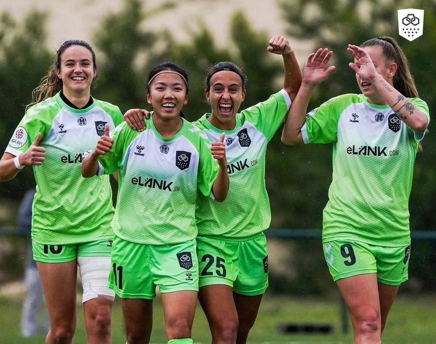 Huỳnh Như và các đồng đội tại Lank FC đã có chiến thắng đầu tiên trong mùa giải này.