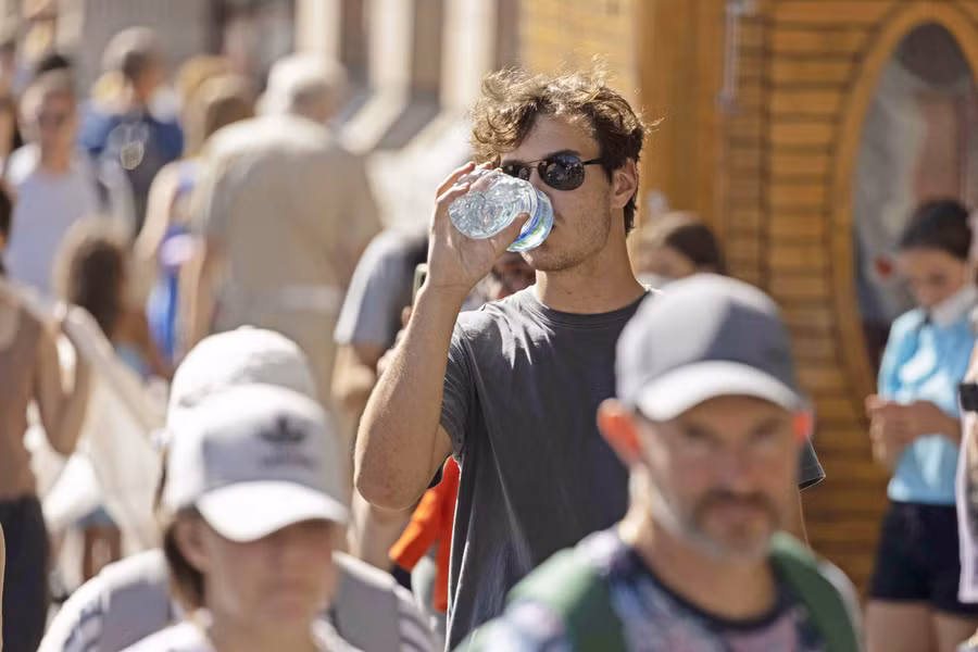 'Stress' nhiệt đe dọa sức khỏe của con người.