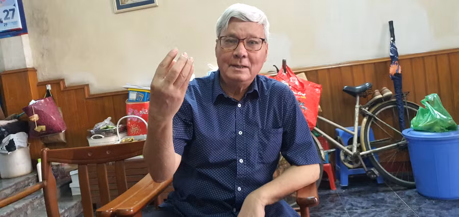 Ở tuổi U80, GS.TS Nguyễn Đức Cương vẫn trọn đam mê với ngành kỹ thuật hàng không.