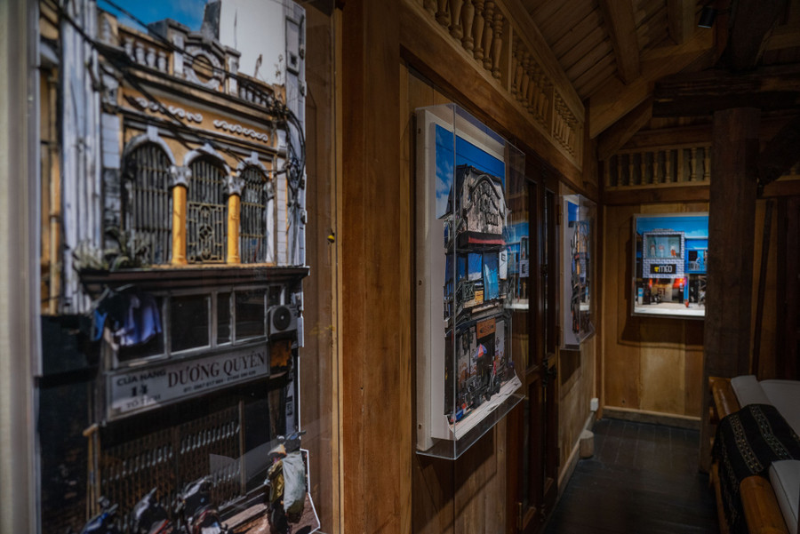 Một góc triển lãm 10 năm phơi sáng của nghệ sĩ Nguyễn Thế Sơn trong khuôn khổ Photo Hà Nội 23. Ảnh: NVCC.