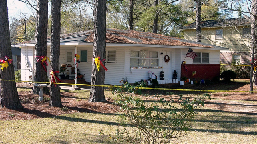 Phía ngoài ngôi nhà của Tara tại thị trấn Ocilla, bang Georiga, Mỹ. Phía ngoài ngôi nhà của Tara tại thị trấn Ocilla, bang Georiga, Mỹ.
