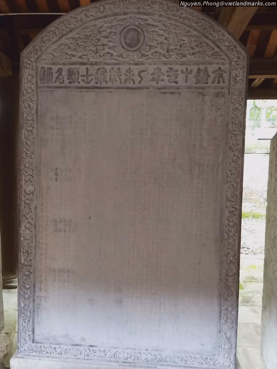 Bia Tiến sĩ khoa thi năm 1646 ghi danh Đồng Tồn Trạch – vị đại khoa làm đến chức Tham tụng.