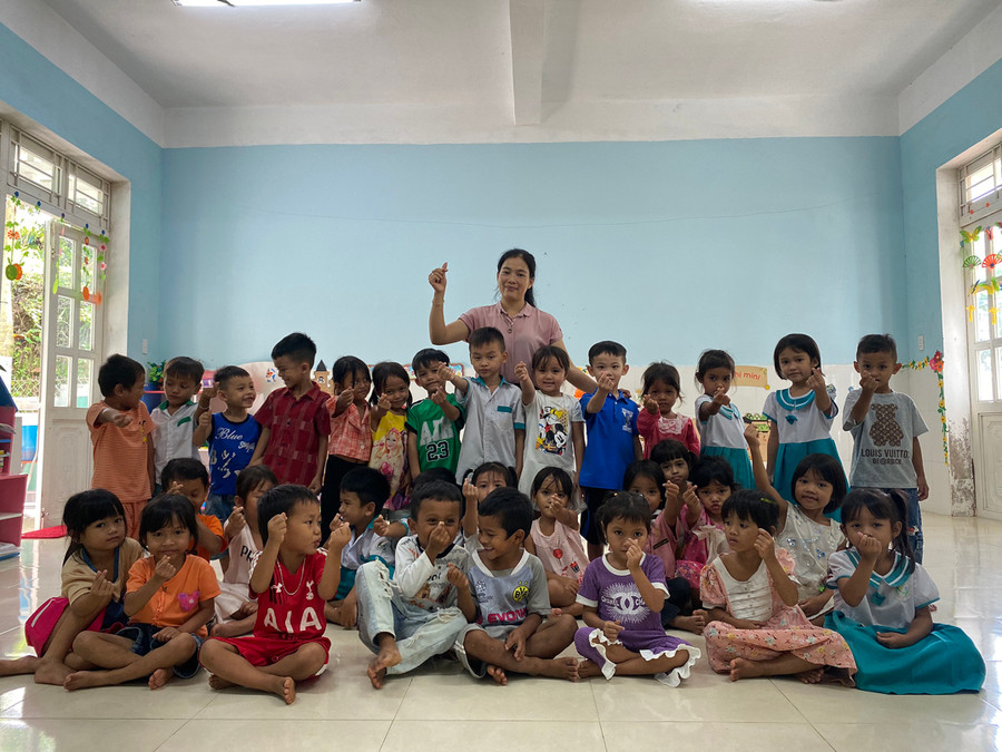 Vui tươi trong tiết học. Ảnh: Hoàng Vinh