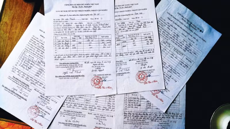 Những lá đơn xin thoát nghèo của người dân xã Sơn Hà, huyện Quan Sơn