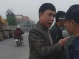 Nam Định: Chủ tịch xã chửi dân “Mày đại giời”