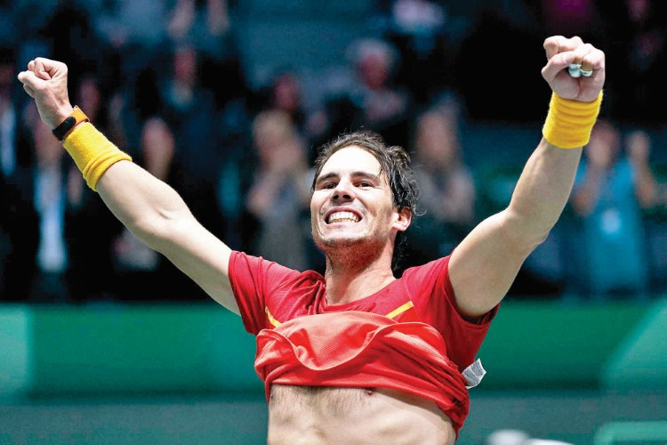 Rafael Nadal giành chức vô địch Davis Cup lần thứ 5 cùng đội tuyển Tây Ban Nha Rafael Nadal giành chức vô địch Davis Cup lần thứ 5 cùng đội tuyển Tây Ban Nha