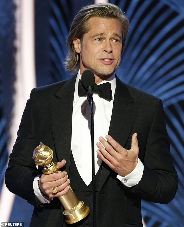 Phái nữ trầm trồ khen Brad Pitt U60 điển trai 'lão hóa ngược' - ảnh 2