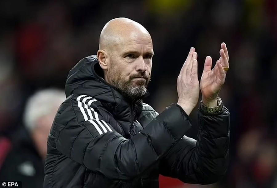 Erik ten Hag không hài lòng với thái độ của Ronaldo nhưng khen ngợi màn trình diễn của các cầu thủ Man Utd.