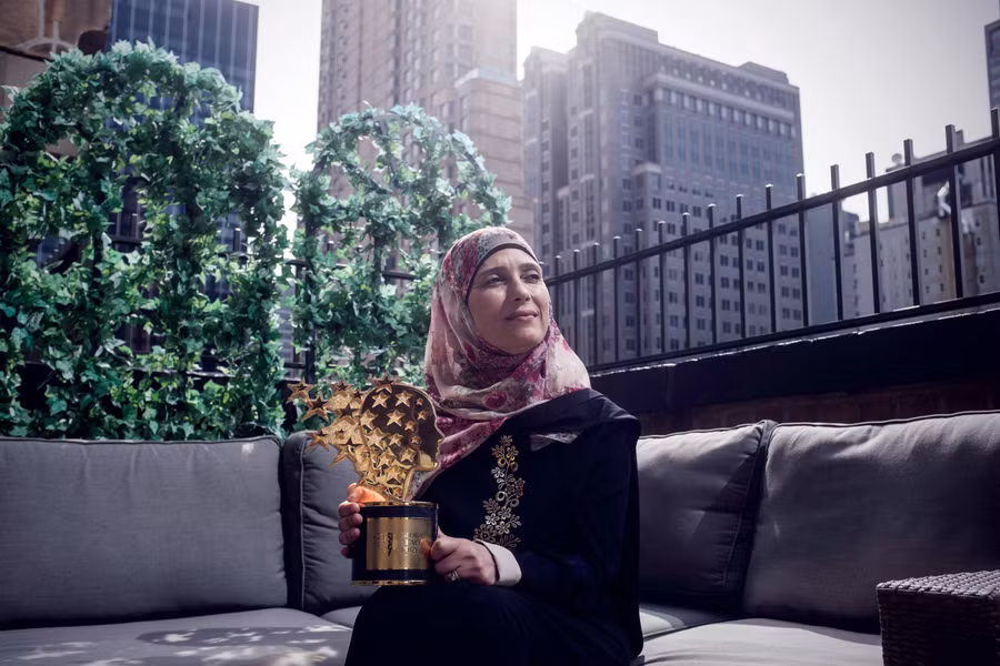 Hanan al-Hroub - Giáo viên xuất sắc nhất toàn cầu năm 2016.