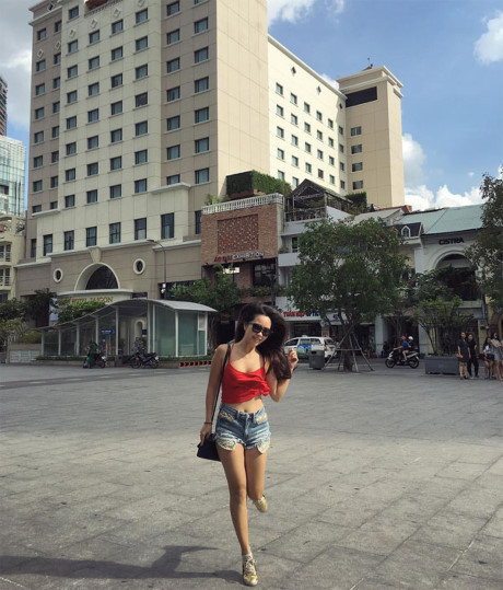Em gái siêu mẫu Hà Anh nóng bỏng không kém gì chị gái - Ảnh 17 Em gai sieu mau Ha Anh nong bong khong kem gi chi gai - Anh 17
