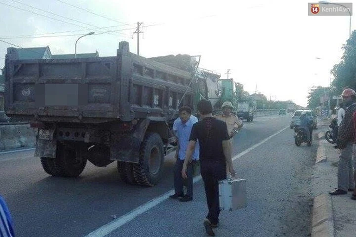 Tài xế chối bỏ việc tông chết bé trai 8 tuổi đã bị camera bên đường "vạch mặt"