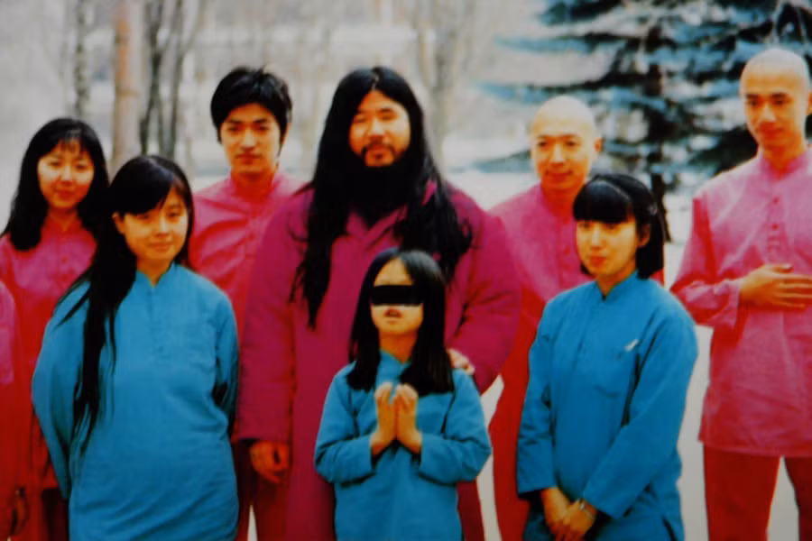 Giáo phái Aum Shinrikyo tin vào giả thuyết về ngày tận thế.