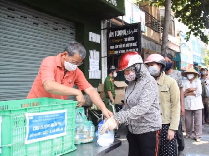 Tham gia hoạt động xã hội cũng tăng sức khỏe tâm thần trong đại dịch. Ảnh: ITN.