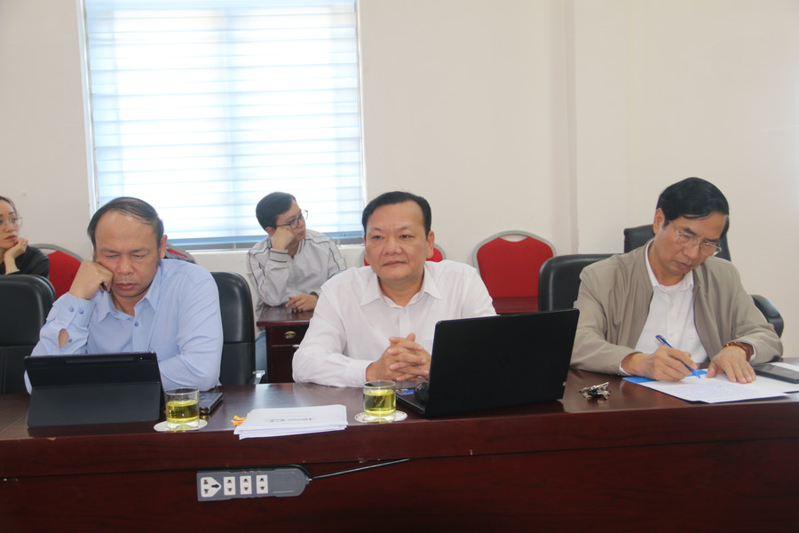 Các đại biểu tham gia đánh giá, giám sát lần 2 về hệ thống quản lý chất lượng tích hợp IMS. Các đại biểu tham gia đánh giá, giám sát lần 2 về hệ thống quản lý chất lượng tích hợp IMS.