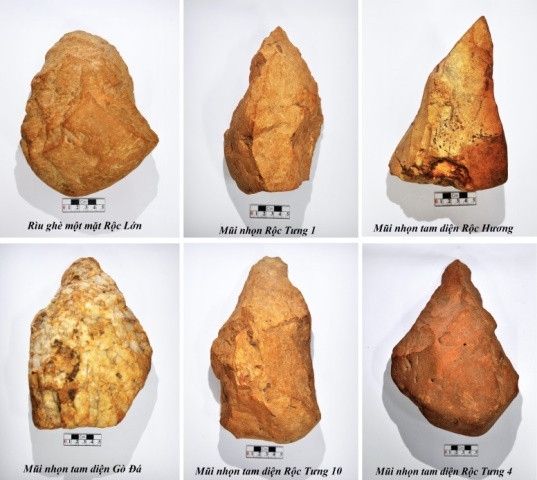 Rìu ghè một mặt và các công cụ mũi nhọn sơ kỳ Đá cũ An Khê. Rìu ghè một mặt và các công cụ mũi nhọn sơ kỳ Đá cũ An Khê.