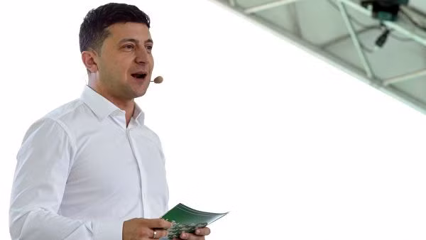 Tổng thống Zelensky tuyên bố thu hút đầu tư nước ngoài vào cơ sở hạ tầng của Donbas